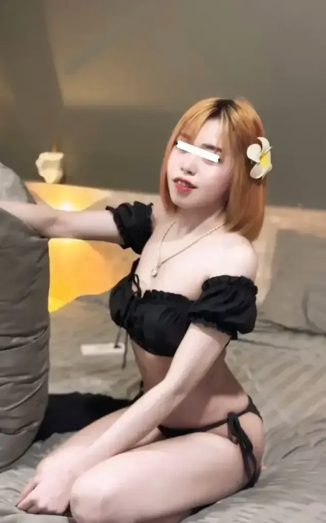 น้อง น้อง ฟีฟ่า — เมืองอุบลราชธานี